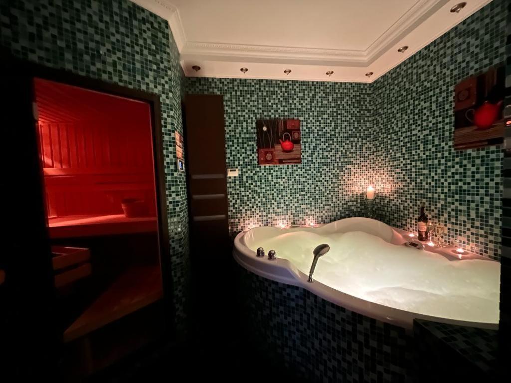 Apartament Z Malym Spa Gdynia Exteriör bild